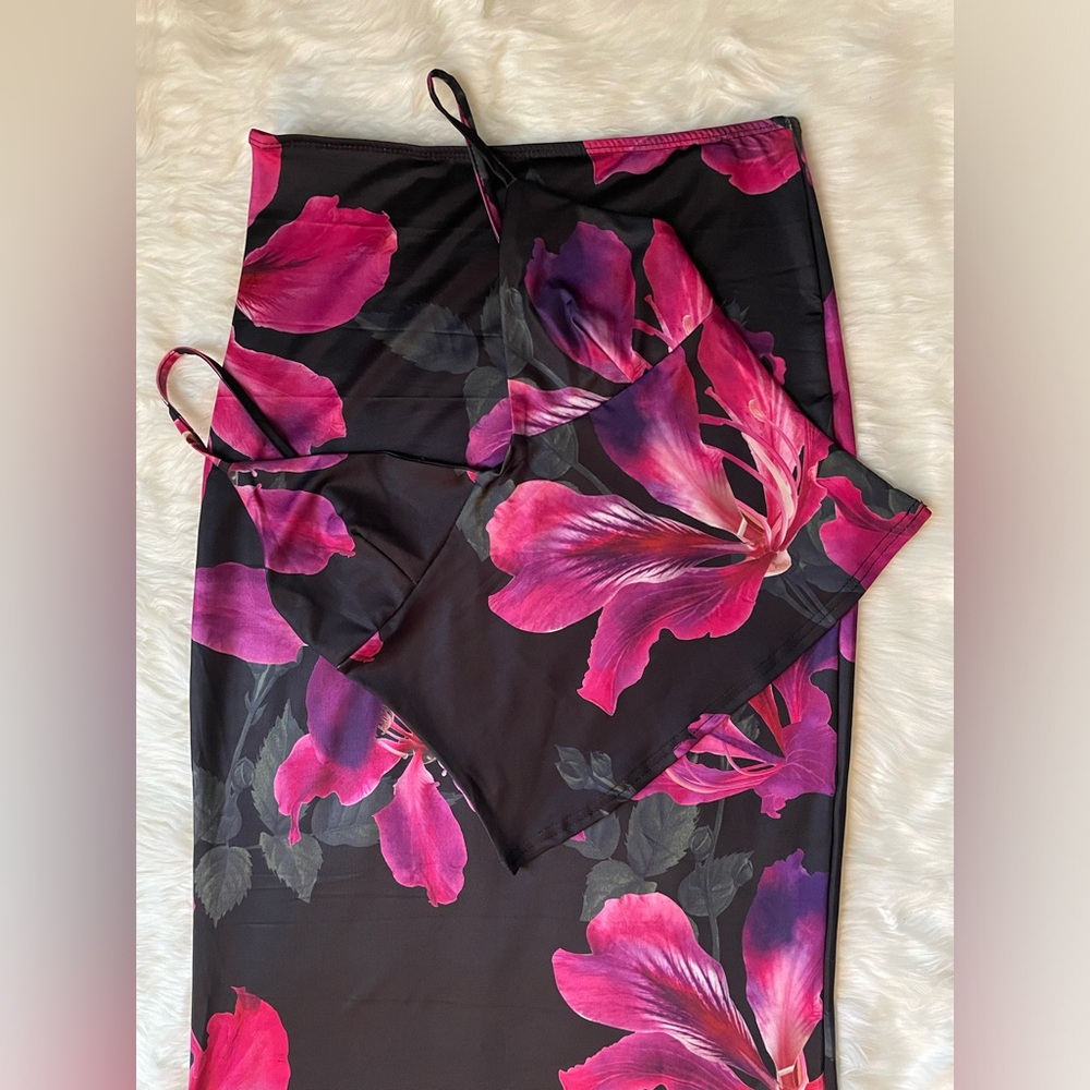 Black & Pink Floral Top & Maxi Skirt Set Size Medium
